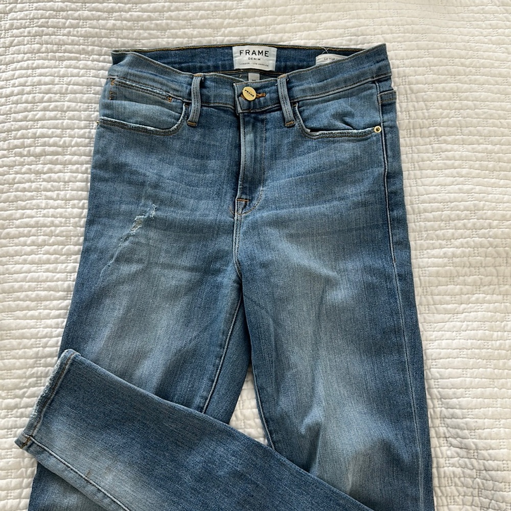 Frame Le High Skinny
